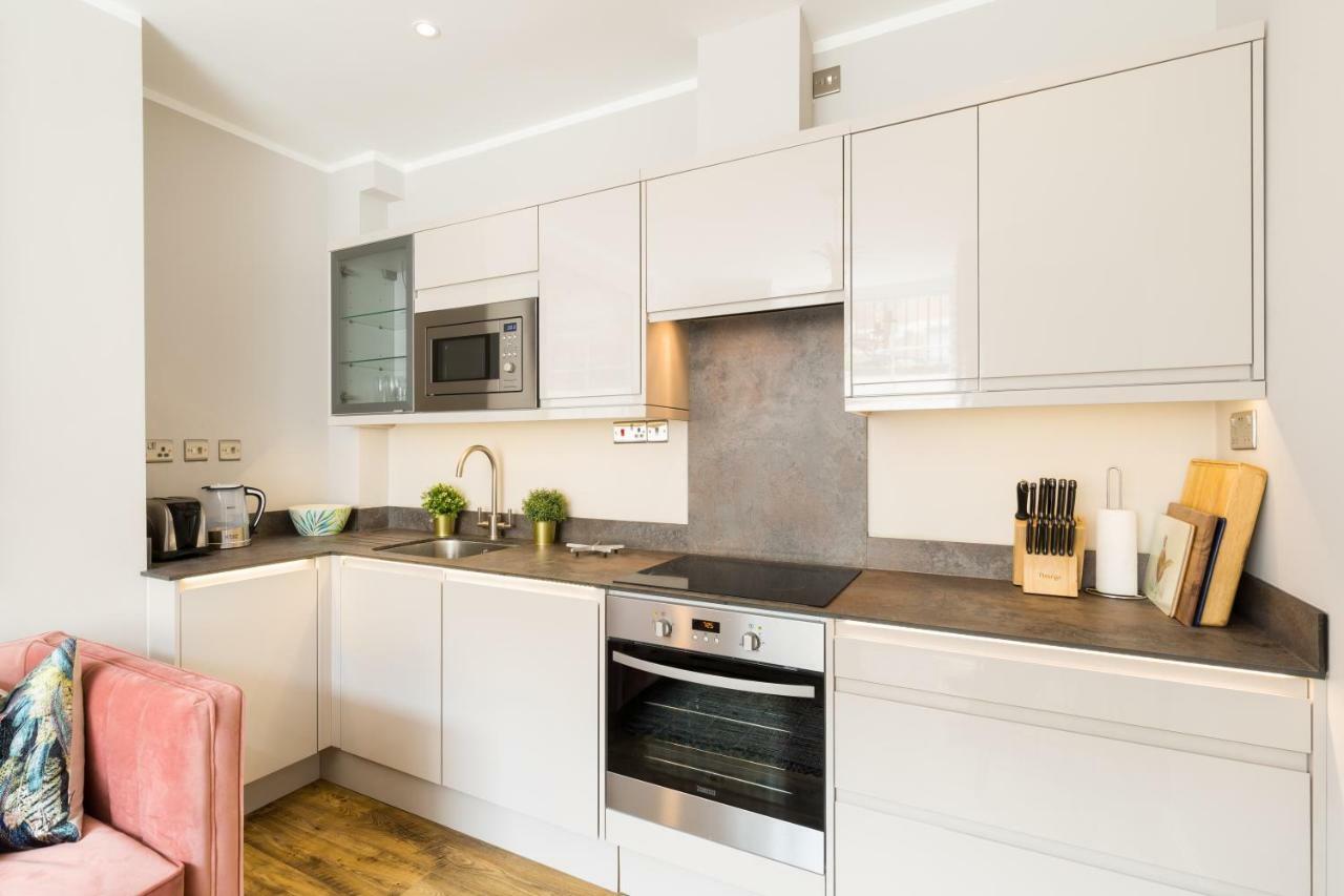 L-Spa Boutique Apartments 레밍톤 외부 사진
