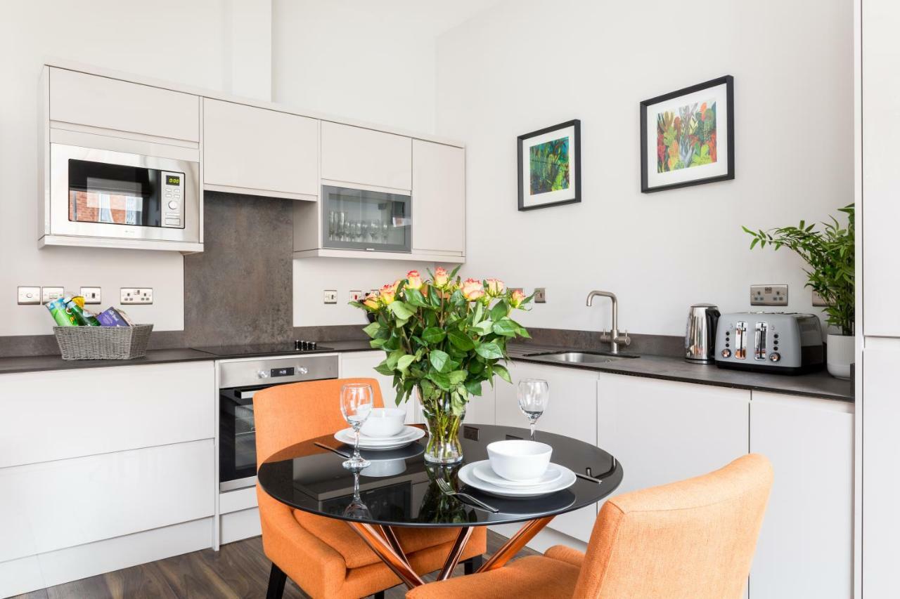 L-Spa Boutique Apartments 레밍톤 외부 사진